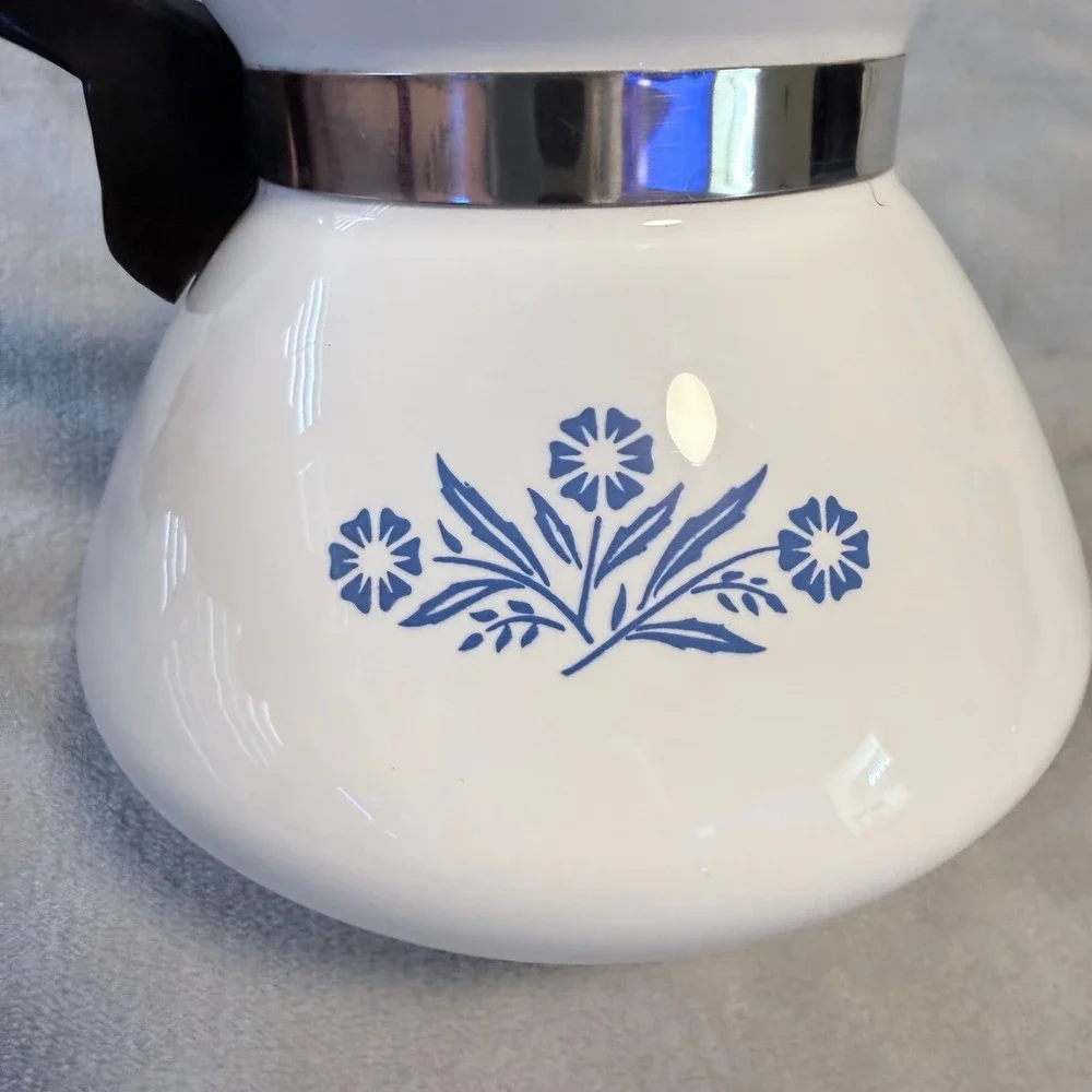 Corning Ware Blue Cornflower 6 Cup Coffee Tea Pot Carafe P-104 No Lid Vintage